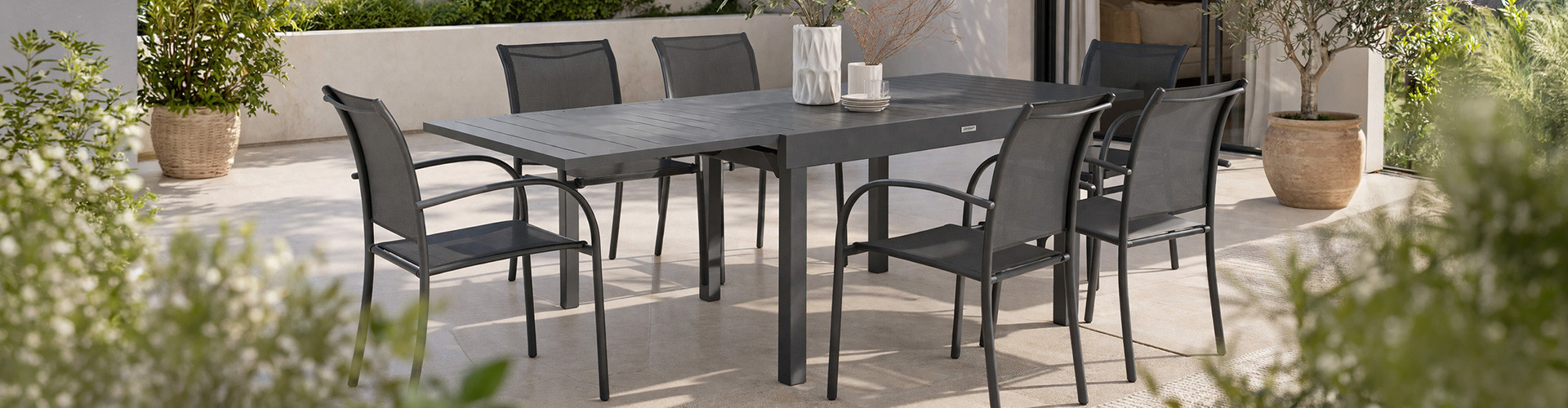 Garden tables - ALANDEKO.com