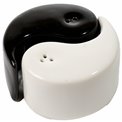 Salt and pepper shaker Ying Yang, 6x6x7cm