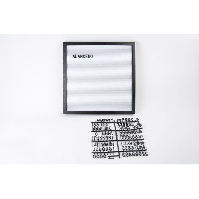 Memo board with 188 letters, 40x40cm
