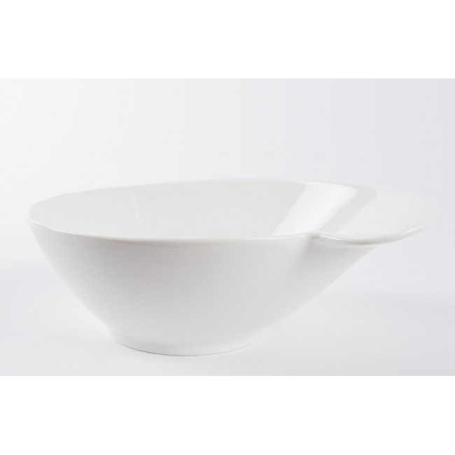 Bowl with handle, 21x16x7.7cm