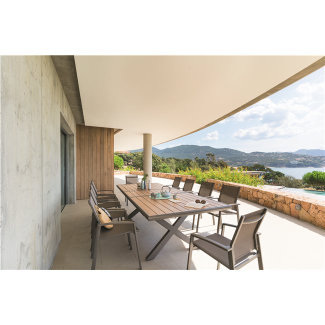 Table Laaxiome, 10-seater extendable, honey/praline color, H76x113x220cm