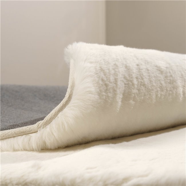 Carpet Laheaven, ivory color, D200cm