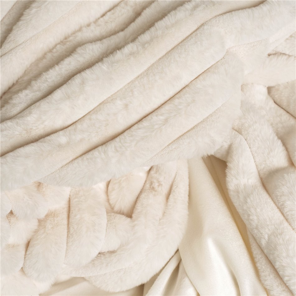 Blanket Laplush, ivory, 150x200cm