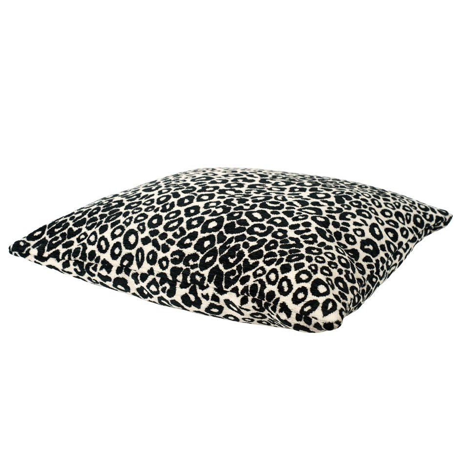 Decorative pillowcase Wild, white/black, 45x45cm