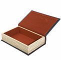 Book box Pāvs, 27x18x7cm