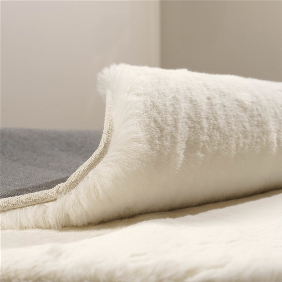 Carpet Laheaven, ivory color, D200cm